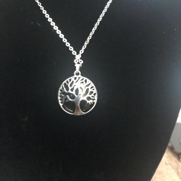 Black Agate tree of life pendant. - Picture 3 of 7